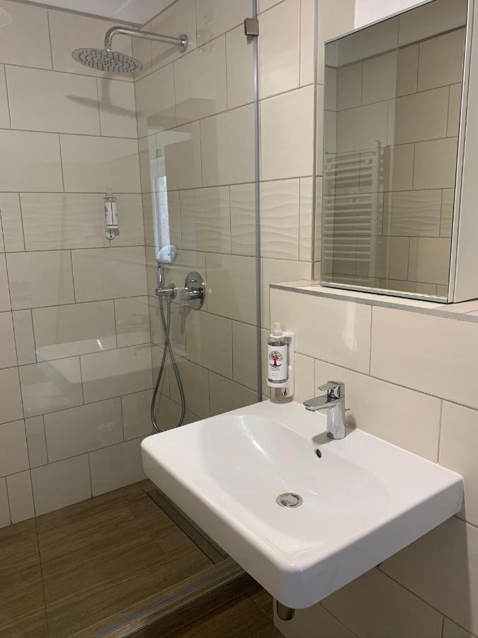 Oeregtoelgy Apartman Szár Exteriör bild
