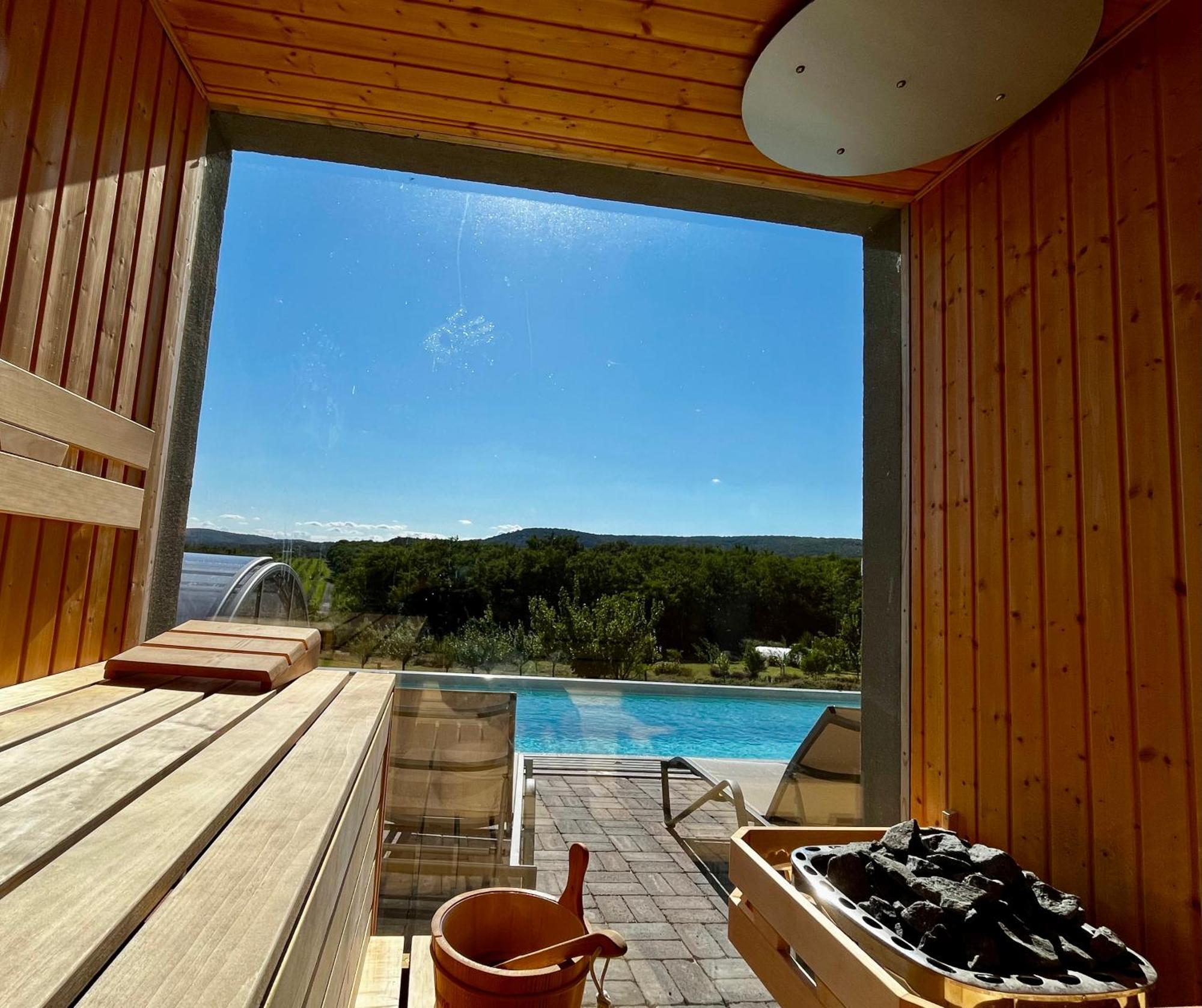 Oeregtoelgy Apartman Szár Exteriör bild